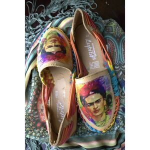 Frida Kahlo Handwoven Mexican Leather Huarache Sandals Size 6 Colorful Boho